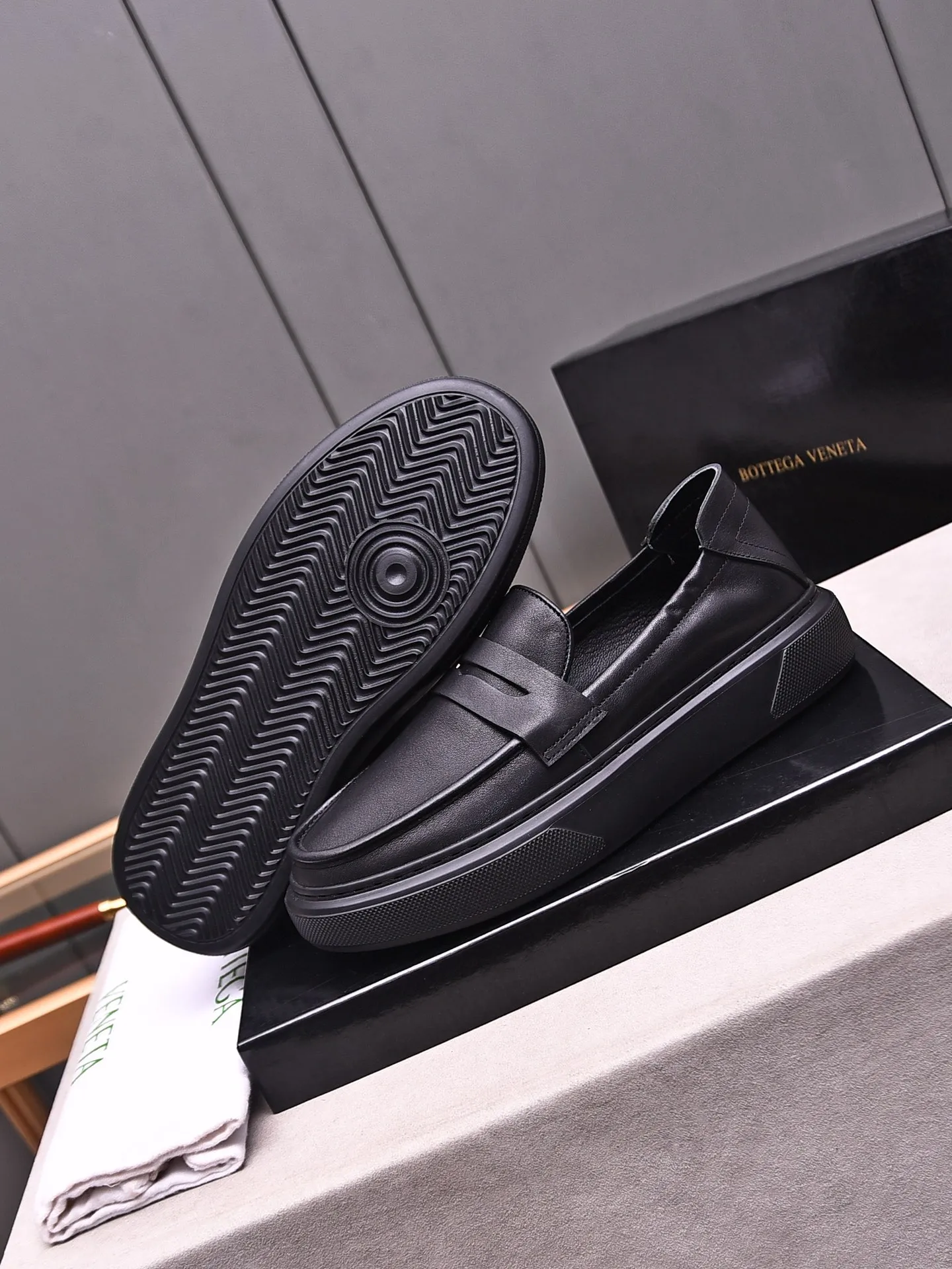 Men's Men's Shoes💰520 [One-step-up] BOTTEG* VENET* - high-end boutique Size: 38-44 (45 customized) BV new product, first-layer cowhide artificially woven classic style and contemporary fashion temperament harmoniously blend, rubber sole is light and flexible, water-dyed cowhide lining! [Taobao, Tmall, and live streaming are the first choices]